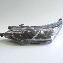 Laden Sie das Bild in den Galerie-Viewer, Frontscheinwerfer Toyota Corolla 8115002L7000 LED Links Scheinwerfer Headlight