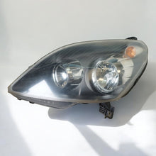 Laden Sie das Bild in den Galerie-Viewer, Frontscheinwerfer Opel Zafira B 13252472LH Links Scheinwerfer Headlight