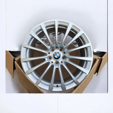 Load image into Gallery viewer, 4x Alufelge 18 Zoll 8.0" 5x112 30ET Glanz Silber 6861224 BMW G11 G12 Rim Wheel FEL5418786151nv