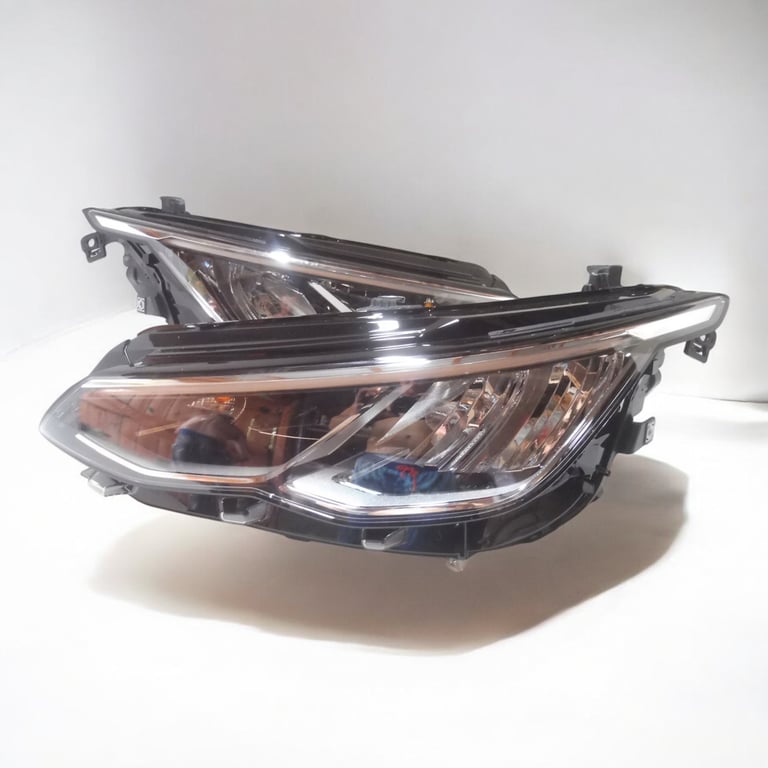 Frontscheinwerfer VW Golf VIII 5H1941006 LED Ein Stück (Rechts oder Links) SCH3991364311rv