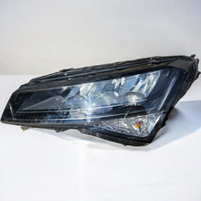 Laden Sie das Bild in den Galerie-Viewer, Frontscheinwerfer Skoda Superb III 3V1941015C Full LED Links Headlight