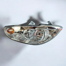 Load image into Gallery viewer, Frontscheinwerfer Renault Master III 260108490R Rechts Scheinwerfer Headlight SCH1581009999gu
