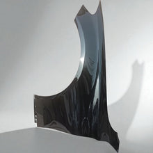 Laden Sie das Bild in den Galerie-Viewer, Kotflügel Mercedes-Benz W205 Vorne Rechts