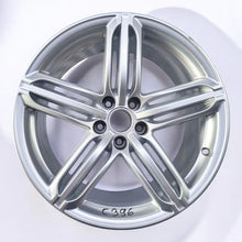 Load image into Gallery viewer, 1x Alufelge 19 Zoll 8.5&quot; 5x112 36ET Glanz Silber 8U0601025AC Ac Q3 Rim Wheel