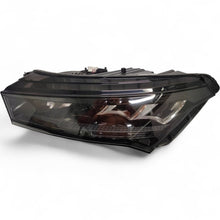 Laden Sie das Bild in den Galerie-Viewer, Frontscheinwerfer Skoda Enyaq 5LB941015 LED Ein Stück (Rechts oder Links)