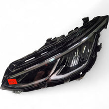 Load image into Gallery viewer, Frontscheinwerfer VW Golf VIII 5H1941005B 90150890 Full LED Links Headlight SCH4982381675ge