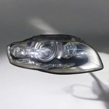 Laden Sie das Bild in den Galerie-Viewer, Frontscheinwerfer Audi A4 B7 8E0941030BM Xenon Ein Stück (Rechts oder Links)