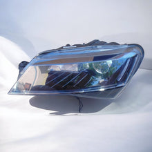 Laden Sie das Bild in den Galerie-Viewer, Frontscheinwerfer Skoda Superb III 3V1941015B Xenon Links Scheinwerfer Headlight SCH5279467409vw