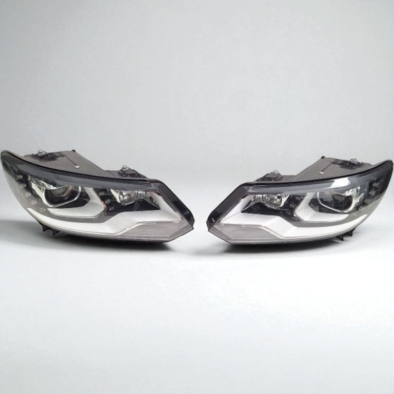 Frontscheinwerfer VW Tiguan 5N1941033B 5N1941034B LED Ein Satz Headlight