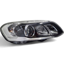 Load image into Gallery viewer, Frontscheinwerfer Volvo Xc60 I 31420258 Xenon Rechts Scheinwerfer Headlight SCH6041311677ds
