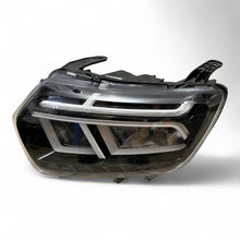 Load image into Gallery viewer, Frontscheinwerfer Dacia Duster 260602465R LED Links Scheinwerfer Headlight SCH8642005774ye