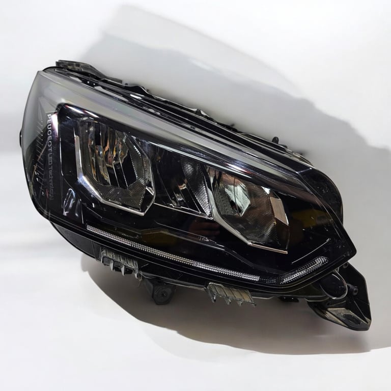 Frontscheinwerfer Peugeot II 208 LED Rechts Scheinwerfer Headlight