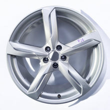 Load image into Gallery viewer, 1x Alufelge 20 Zoll 8.5" 5x112 33ET Glanz Silber 8R0601025D Audi B8 Rim Wheel FEL6049197211un