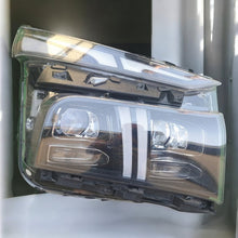 Load image into Gallery viewer, Frontscheinwerfer Hyundai 92102S1600 LED Rechts Scheinwerfer Headlight