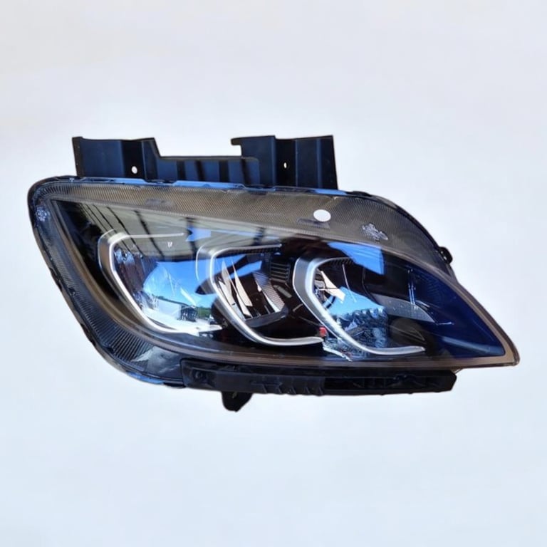 Frontscheinwerfer Hyundai Kona 92102J9600 Rechts Scheinwerfer Headlight