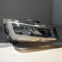 Laden Sie das Bild in den Galerie-Viewer, Frontscheinwerfer Audi Q2 81A941012 LED Rechts Scheinwerfer Headlight