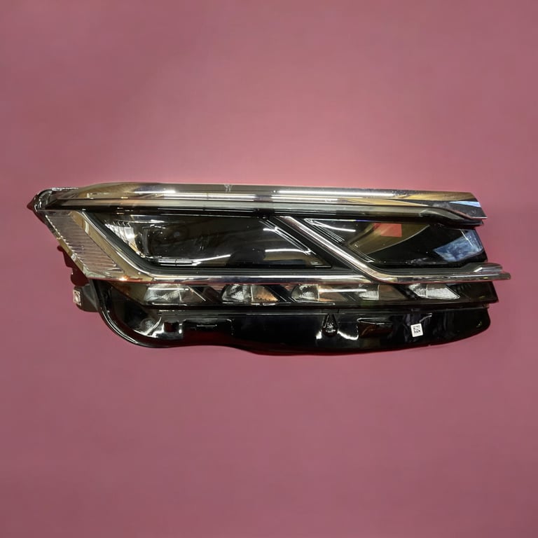 Frontscheinwerfer VW Touareg 761941082 LED Rechts Scheinwerfer Headlight SCH9789403121mu