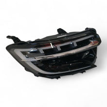 Laden Sie das Bild in den Galerie-Viewer, Frontscheinwerfer Renault 260103381 LED Rechts Scheinwerfer Headlight SCH5245933110cg