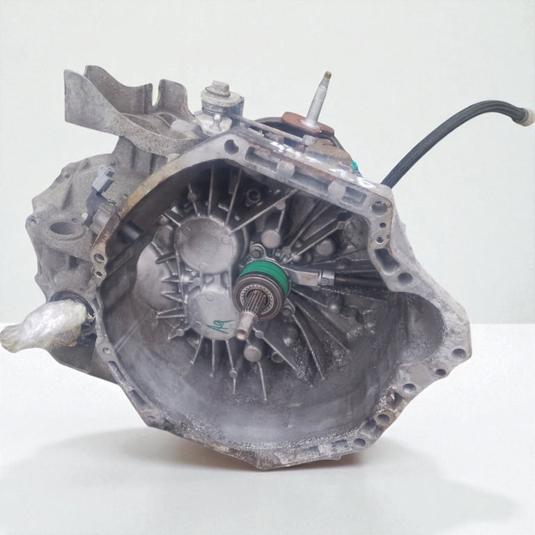 Getriebe Mercedes-Benz Vito 320102570R CMPF6 Schaltgetriebe Trasmissione