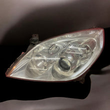 Laden Sie das Bild in den Galerie-Viewer, Frontscheinwerfer Opel Signum Vectra C 93192377 89312275 Links Headlight SCH1236463107mv