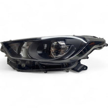 Load image into Gallery viewer, Frontscheinwerfer Toyota 4 Yaris K08D8 Full LED Ein Stück (Rechts oder Links)