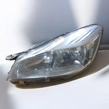 Load image into Gallery viewer, Frontscheinwerfer Ford Kuga 90043837 Links Scheinwerfer Headlight