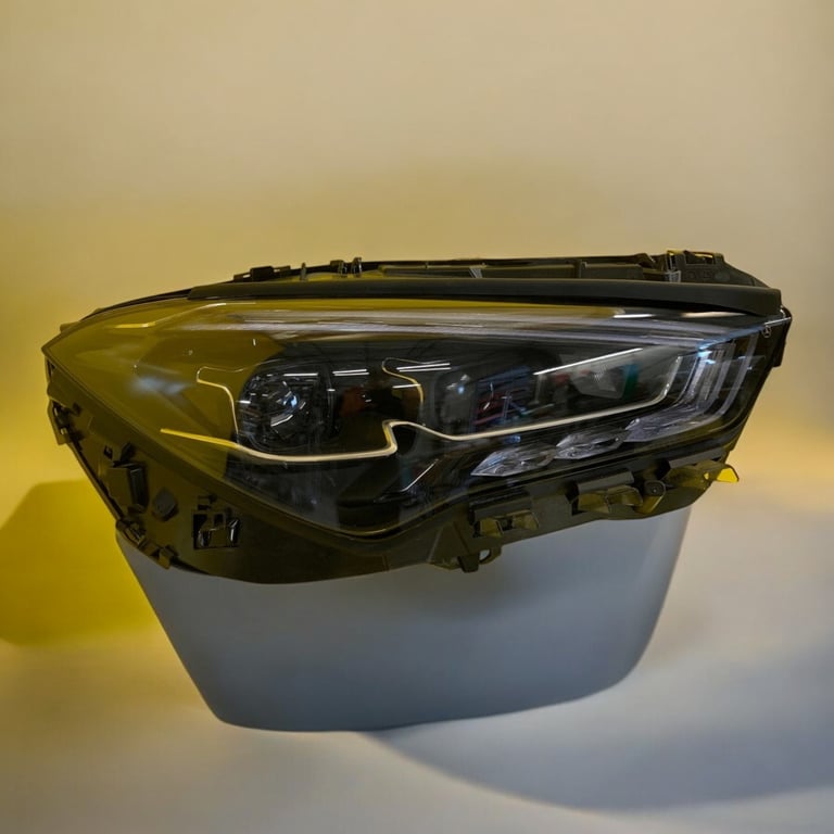 Frontscheinwerfer Mercedes-Benz Cla A1189061401 LED Rechts Headlight SCH5586036166ji