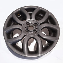 Laden Sie das Bild in den Galerie-Viewer, 1x Alufelge 17 Zoll 7.0&quot; 4x100 48ET Silber 6775685 Mini R59 R50 Rim Wheel