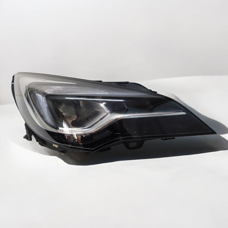 Frontscheinwerfer Opel Astra 39023763 LED Rechts Scheinwerfer Headlight