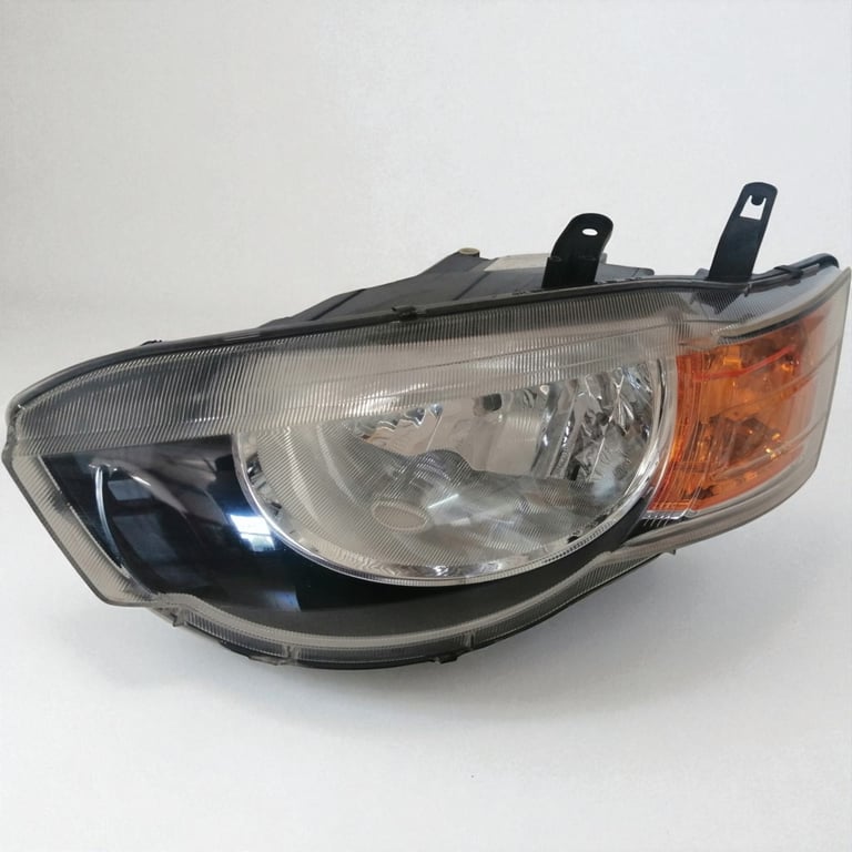 Frontscheinwerfer Mitsubishi Colt VI Links Scheinwerfer Headlight