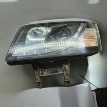 Laden Sie das Bild in den Galerie-Viewer, Frontscheinwerfer VW T5 SK3402-VWT503 Ein Stück (Rechts oder Links) Headlight