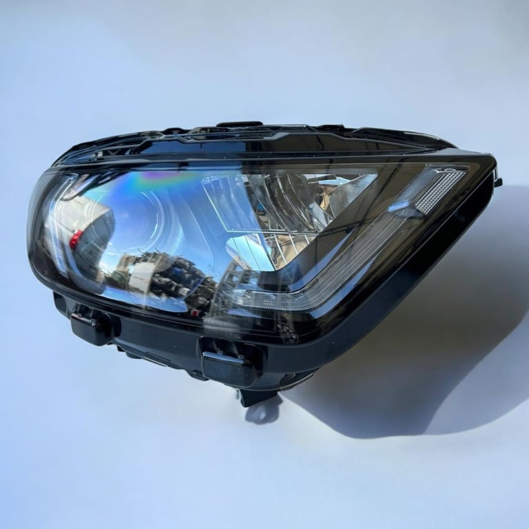 Frontscheinwerfer Ford Ecosport MN15-13E014-GB Rechts Scheinwerfer Headlight SCH6200920527ez