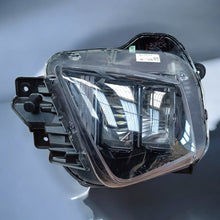 Laden Sie das Bild in den Galerie-Viewer, Frontscheinwerfer Hyundai Tucson Nx4e N7921-61120 LED Rechts Headlight