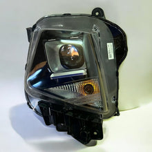 Laden Sie das Bild in den Galerie-Viewer, Frontscheinwerfer Hyundai Tucson 92101N7000 LED Links Scheinwerfer Headlight