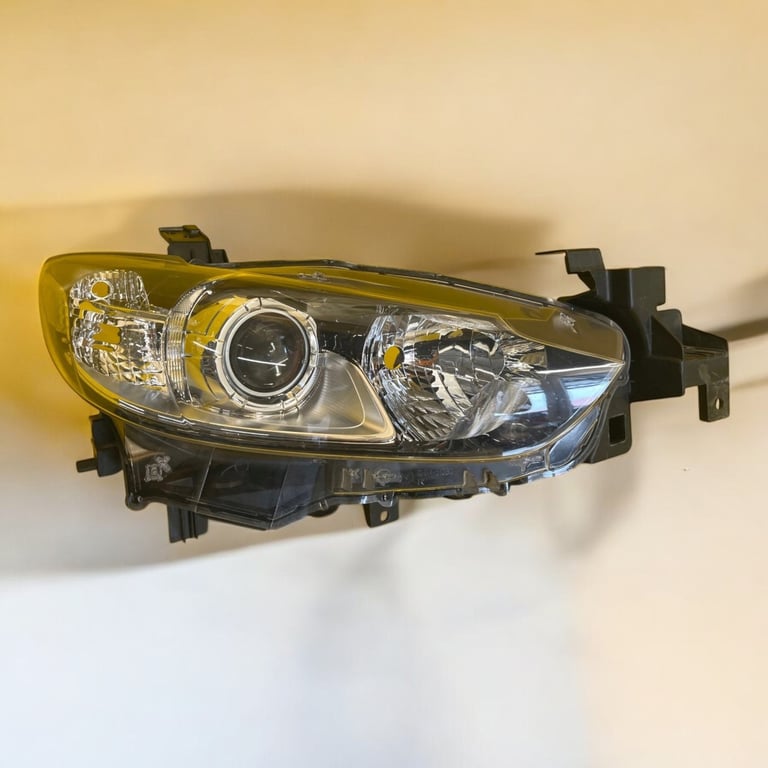 Frontscheinwerfer Mazda 6 Xenon Ein Stück (Rechts oder Links) Headlight