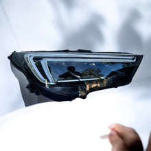 Laden Sie das Bild in den Galerie-Viewer, Frontscheinwerfer Opel Crossland X YQ00709880 Rechts Scheinwerfer Headlight