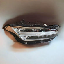 Laden Sie das Bild in den Galerie-Viewer, Frontscheinwerfer Volvo Xc90 II 31468913 Rechts Scheinwerfer Headlight