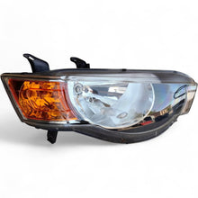 Laden Sie das Bild in den Galerie-Viewer, Frontscheinwerfer Mitsubishi Colt VI I 030124930200 Rechts Headlight SCH6065341197sr