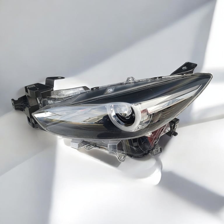 Frontscheinwerfer Mazda 3 Bm LED Links Scheinwerfer Headlight