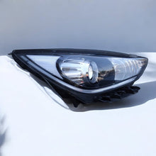 Load image into Gallery viewer, Frontscheinwerfer Kia Niro 92102-G5050 Rechts Scheinwerfer Headlight