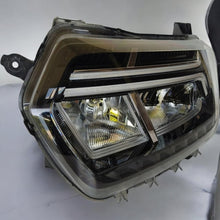 Laden Sie das Bild in den Galerie-Viewer, Frontscheinwerfer Dacia Duster 260602515R Full LED Ein Stück (Rechts oder Links)