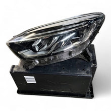 Load image into Gallery viewer, Frontscheinwerfer Renault Captur 260606092R Full LED Rechts oder Links SCH9157807930dn