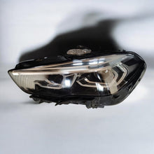 Laden Sie das Bild in den Galerie-Viewer, Frontscheinwerfer BMW 2 F44 9478449 Links Scheinwerfer Headlight