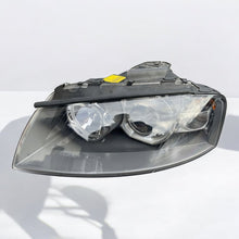 Load image into Gallery viewer, Frontscheinwerfer Audi A3 8P0941003D Xenon Links Scheinwerfer Headlight