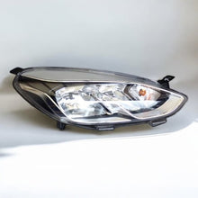 Load image into Gallery viewer, Frontscheinwerfer Ford Fiesta H1BB-13W029-AE Rechts Scheinwerfer Headlight