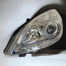Laden Sie das Bild in den Galerie-Viewer, Frontscheinwerfer Renault Scenic 06-LIFT Links Scheinwerfer Headlight SCH8840129063pi