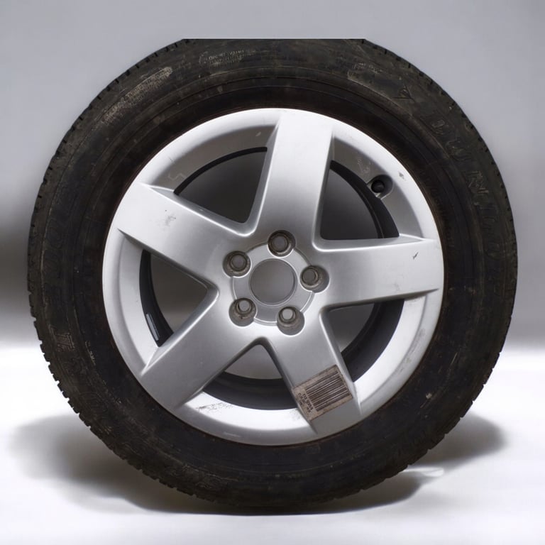 1x Alufelge 15 Zoll 6.0" 5x100 38ET Glanz Silber 8L0601025 Audi A3 Rim Wheel