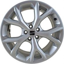 Laden Sie das Bild in den Galerie-Viewer, 1x Alufelge 17 Zoll 6.5&quot; 5x100 48ET Glanz Silber 6F9601025H Seat Arona Rim Wheel