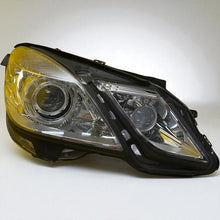 Laden Sie das Bild in den Galerie-Viewer, Frontscheinwerfer Mercedes-Benz W212 A2128205861 LED Rechts Headlight SCH2443675361ks