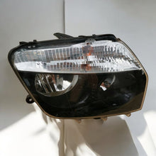Load image into Gallery viewer, Frontscheinwerfer Dacia Duster 260101891 Rechts Scheinwerfer Headlight